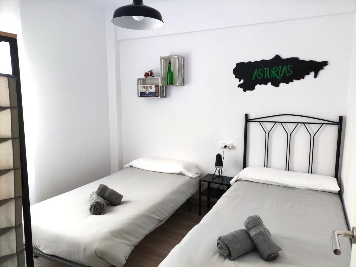 Ferienwohnung Apartamento Casa Aurelio Gijón Exterior foto