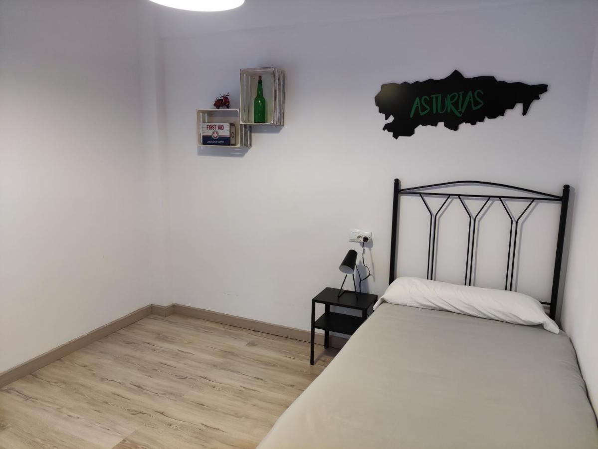 Ferienwohnung Apartamento Casa Aurelio Gijón Exterior foto